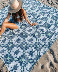 Caretta - PARTY BLANKETâ¢