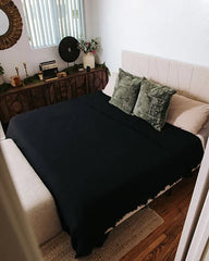Lara Black - PARTY BLANKET⢠- Queen