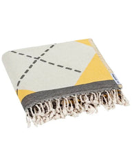 Hufflepuffâ¢ Crest Blanket