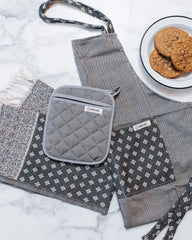 Cyperus Apron